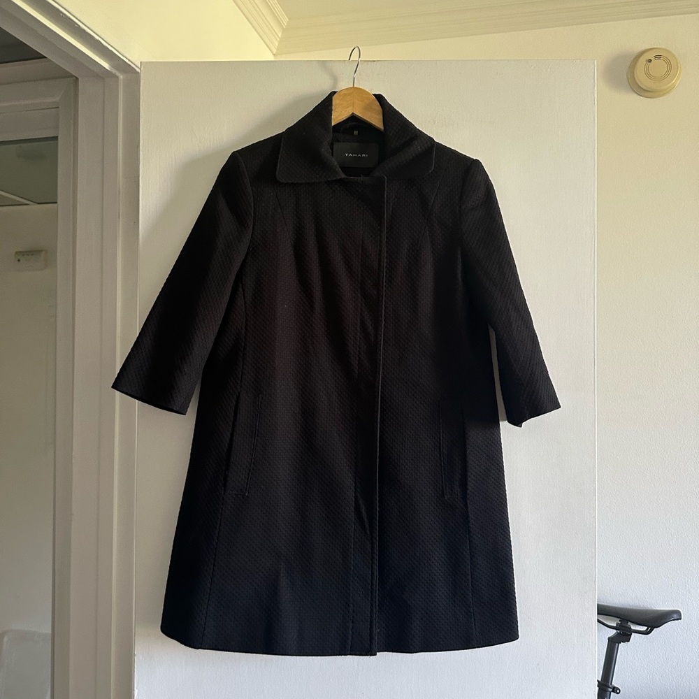 TAHARI Black Cotton Blend Textured 3/4 Sleeve Coat size XS - Picture 2 of 13